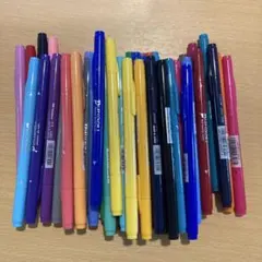 TRIA PANTONE 214本使いかけマーカー - メルカリ