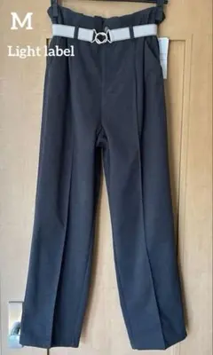 【新品未使用】センタープレスワイドパンツ　脚長効果　裏起毛素材で暖かい　ベルト付