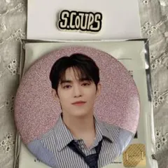 SEVENTEEN [HOLIDAY] PINS 缶バッチ2点セット　エスクプス