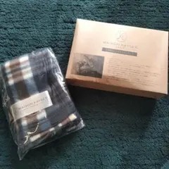 MAISON KAYSER チェック柄ブランケット 80x60cm