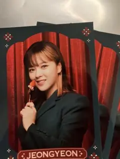 twice ファミマ　ランダムプロマイド JEONGYEON 1枚