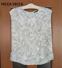 【YECCA VECCA】ボタニカル柄 ノースリーブ ブラウス F