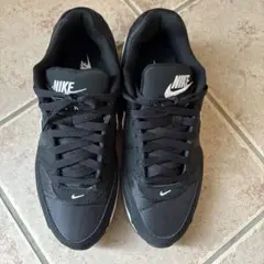 NIKE AIR MAX ブラック スニーカー　25.5