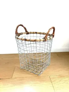 プエブコ　ラタントップワイヤーバスケット　古道具　収納　vintageのサムネイル