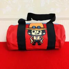 ワンピース　エース　ボストンバッグ型　ポーチ　赤　レッド　中古品