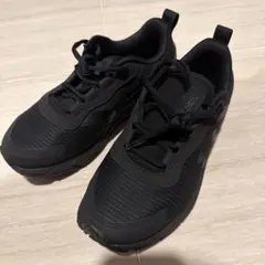 Under Armour レディース スニーカー ブラック　24cmのサムネイル