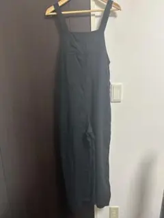 UNIQLO 黒 サロペット　キッズ160サイズ