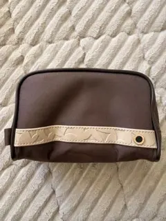 【新品未開封】エミレーツ航空×ブルガリ ビジネスクラス アメニティポーチ