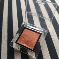 ADDICTION アイシャドウ Carnelian 016SPのサムネイル
