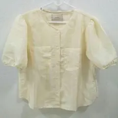 【muguet】韓国製♡パフスリーブ袖 光沢トップス Fサイズのサムネイル