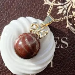 Item thumbnail for item f6a0bf37-5e21-4ed9-9cd5-7d625c692147