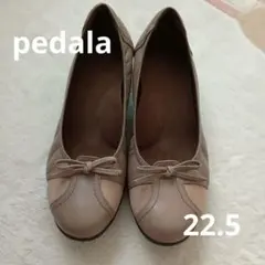 pedala ペダラ パンプス 22.5cmのサムネイル