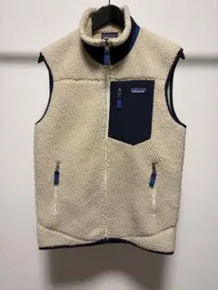 Patagonia クラシックレトロXベスト フリース クリーム色