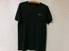 101349　アンダーアーマー　ヒートギア Tシャツ　黒　LG