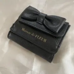 【最終値下げ】Maison de FLEUR 3つ折り財布