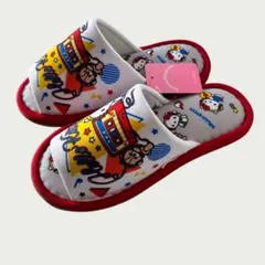 新品 ハローキティ レトロ スリッパ ルームシューズ