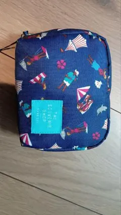 ANNA SUI ポーチ