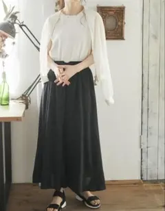 アースミュージックエコロジー キャンブリックフレアスカート 黒 インドコットン