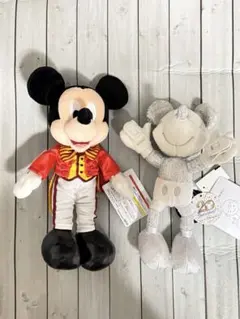 Disney ミッキーマウス　限定　2個セット　ぬいぐるみ