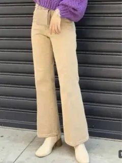 MURUA デニムフレアパンツ　ベージュ　Mサイズ　ハイウエスト　ボタンフライ