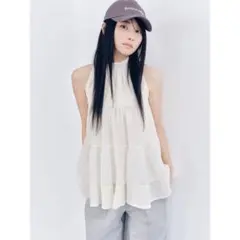 LILY BROWN アメスリティアードブラウスのサムネイル