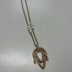 Item thumbnail for item 2c46dae7-999b-42b9-b0f9-ea51d8a971e3