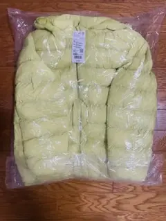 新品未使用 UNIQLO ウォームパデッドウォッシャブルパーカ 160 イエロー