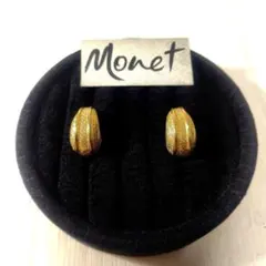 ヴィンテージ　イヤリング　Monet　モネ　ゴールドカラー