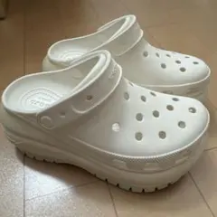 値下☆クロックス　Crocs メガクラッシュ クロッグ M4W6 ホワイト　厚底