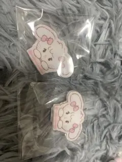 mikko ポップアップ ノベルティ アクリル クリップ キャミー