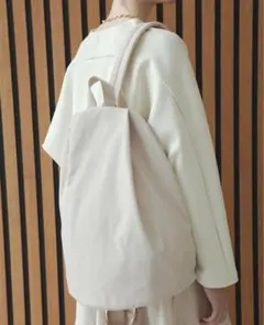 極美　emmi 2wayボディバッグ　ライトベージュ　撥水素材