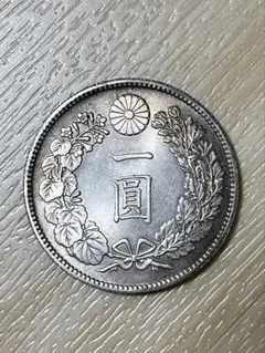 NGC 鑑定済　明治38年銘　一圓銀貨　本物保証　UNC判定　未使用 NGC 鑑定済 明治38年銘 一圓銀貨 本物保証 UNC判定 未使用