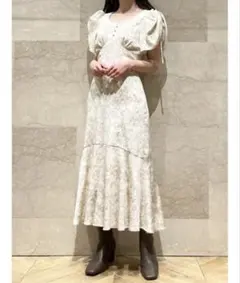 snidel（スナイデル）／Sustainableバリエプリント半袖ワンピース