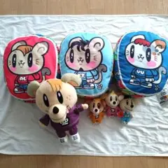ジェ猫ダイカットクッション　ジェ犬ぬいぐるみ　まとめ売り