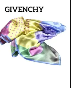 美品✨️Givenchy 幾何学模様 マルチカラースカーフ　大判　シルク