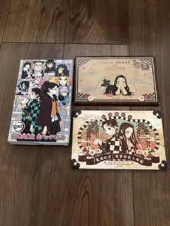 鬼滅の刃　缶バッジ、シール、謹製絵葉書セット