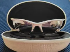 OAKLEY サングラス クリアレンズ（紫外線防止）のサムネイル