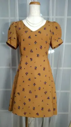 美品 マーキュリーデュオ 小花柄 半袖 ミニ ワンピース