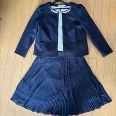 ネイビービジュー付きジャケットとインナーとプリーツスカート2着 計4点セット