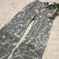 Eimee Law レディース　リラックスパンツ　総柄　ワイドパンツ