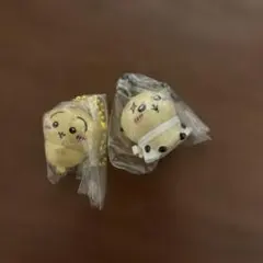 【匿名配送】ちいかわ マスコットつき ビスケット うさぎ ラッコ 2個セット