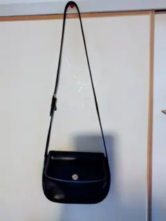 ハナエ・モリ黒レザーショルダーバッグ