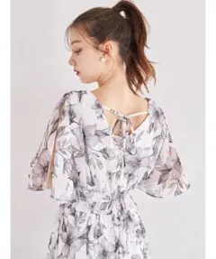 tocco closet 花柄ワンピースのサムネイル