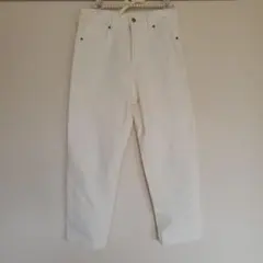 【新品】H&M ホワイトテーパードデニム ハイウエスト