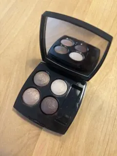 シャネル アイシャドウ レ キャトル オンブル 226