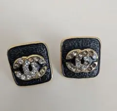 CHANEL ココマーク ピアス ゴールド ブラックのサムネイル