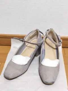 POOL SIDE ストラップパンプス グレーのサムネイル
