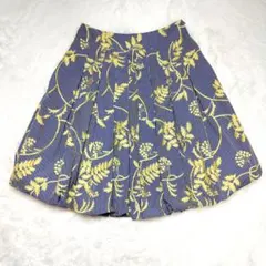 美品 TO BE CHIC トゥービーシック 40 バルーンスカート 刺繍のサムネイル