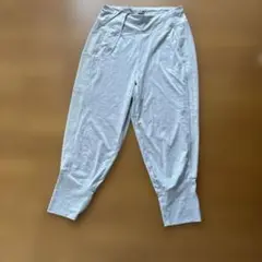 プーマ ジョガーパンツ