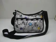 LeSportsac レスポートサック　ショルダーバッグ CALIFORNIAのサムネイル